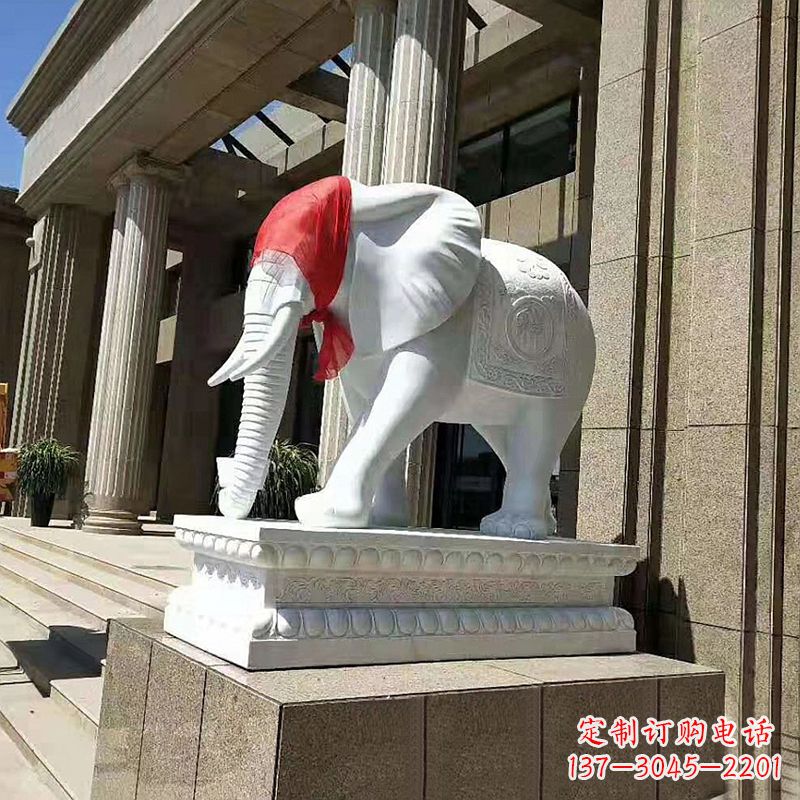 张掖大象雕刻精美家居装饰品