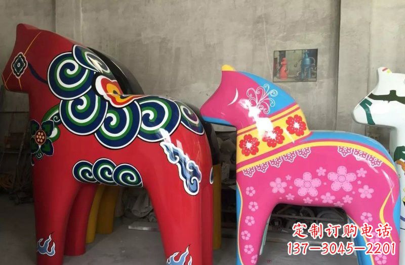 张掖新颖独角兽彩绘玻璃钢装饰品