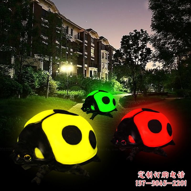 张掖玻璃钢发光七星瓢虫雕塑璀璨夺目的夜景
