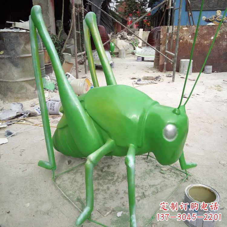 张掖玻璃钢蝗虫雕塑精美的艺术造型