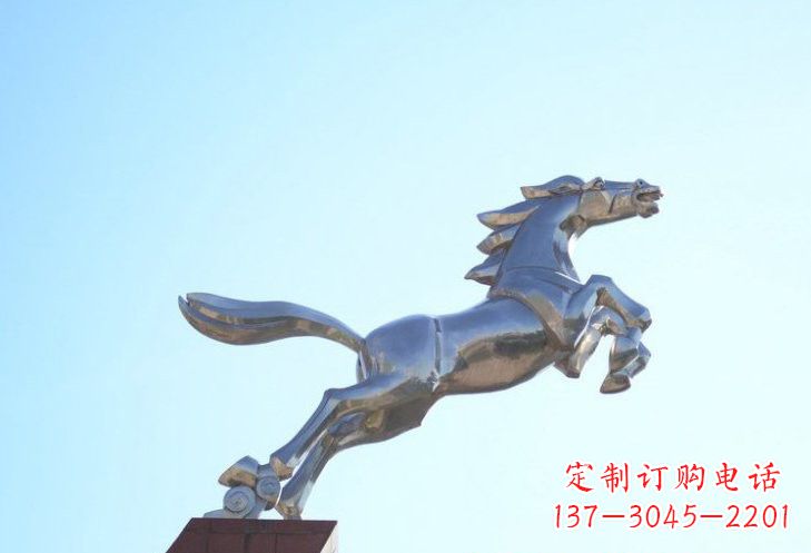 张掖不锈钢奔马雕塑精美雕刻,给人以勇气与力量