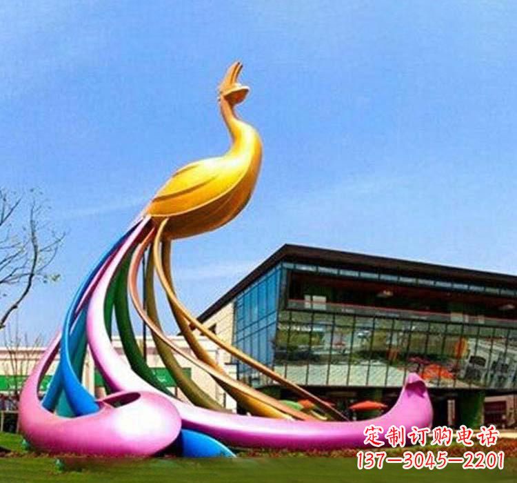 张掖不锈钢彩色孔雀雕塑——美轮美奂的艺术精品