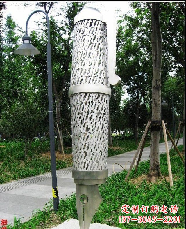 张掖不锈钢钢笔雕塑艺术与科技的完美结合