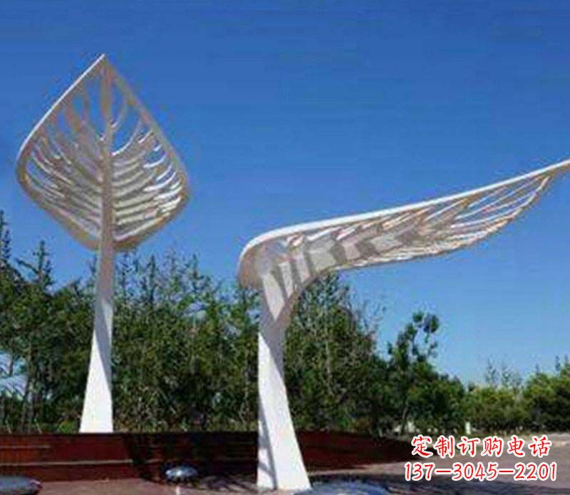 张掖精美不锈钢树叶雕塑