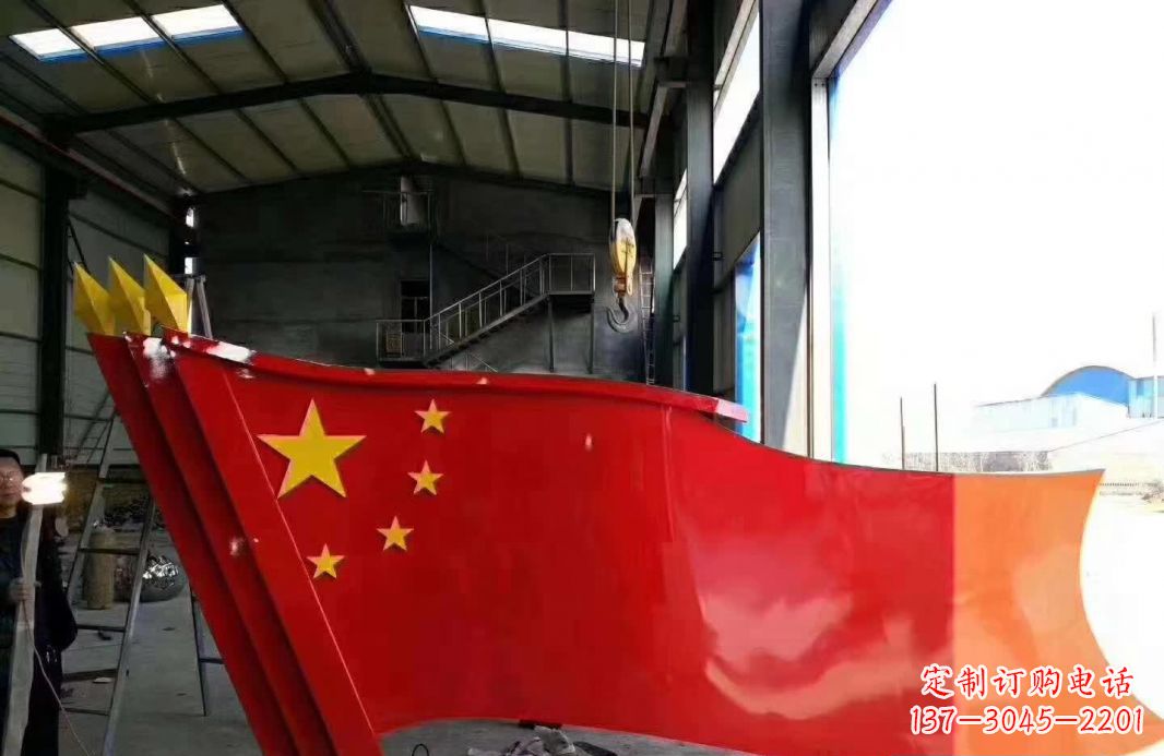张掖不锈钢党旗雕塑象征着中国共产党的伟大