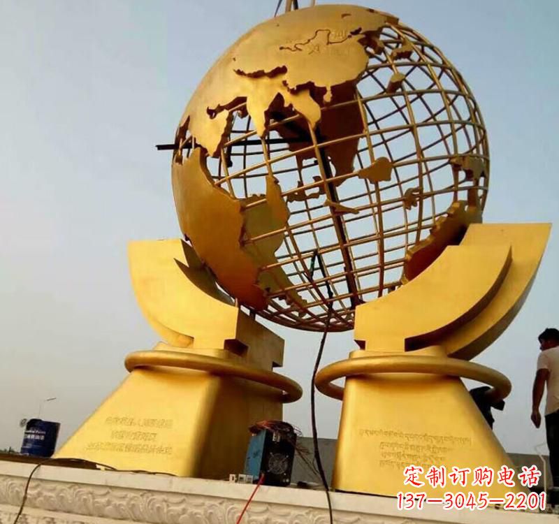 张掖不锈钢地球仪镂空雕塑以艺术展示地球的美