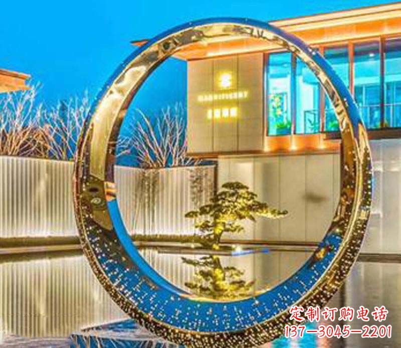 张掖精美不锈钢灯饰圆环雕塑