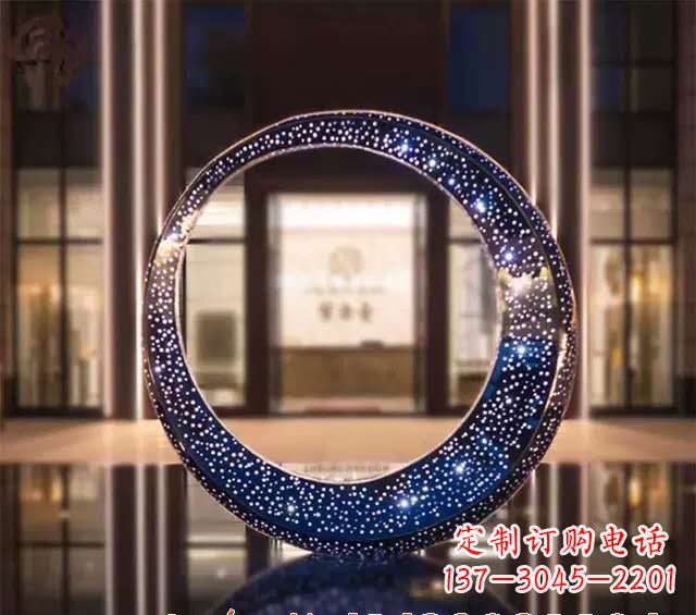 张掖不锈钢发光月亮雕塑照亮夜空的梦幻之光