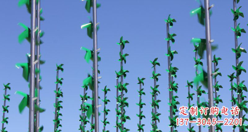 张掖螺旋风车给广场景观带来的旋转欢乐