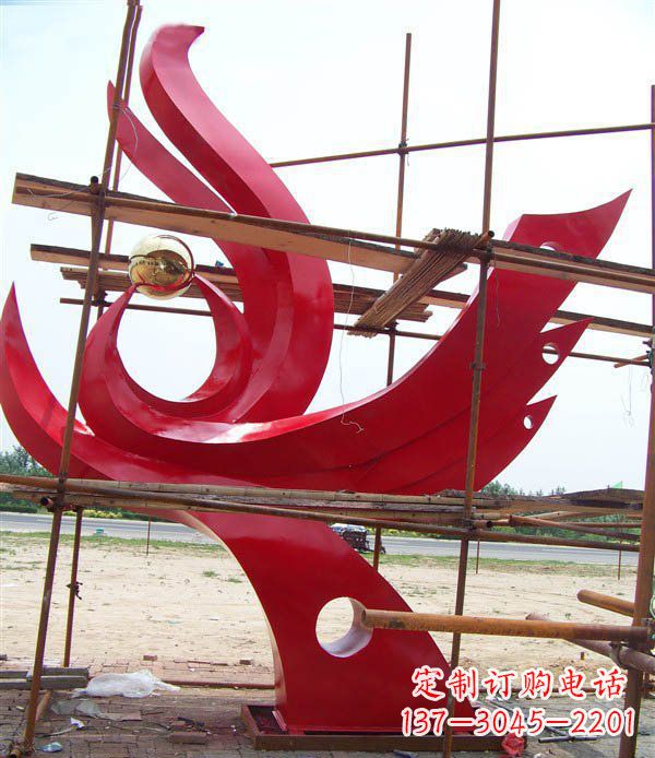 张掖凤凰展翅高飞——不锈钢凤凰明珠广场景观雕塑