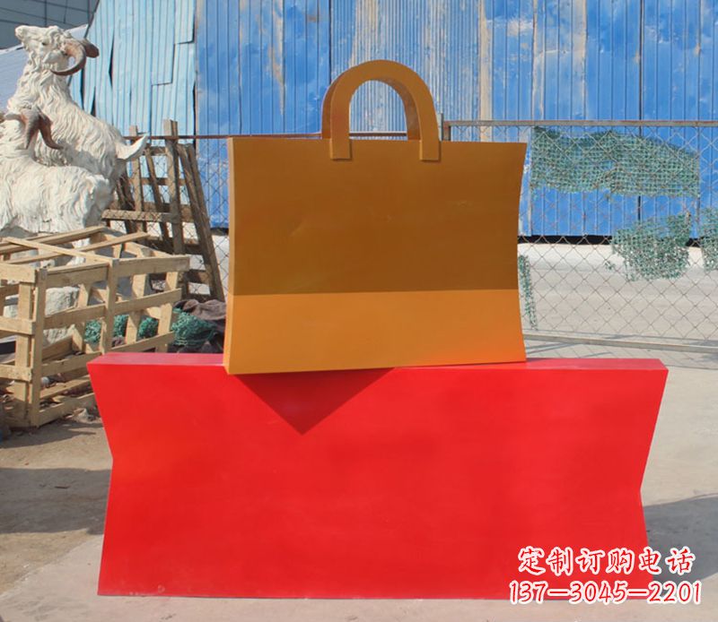 张掖精美不锈钢购物袋雕塑