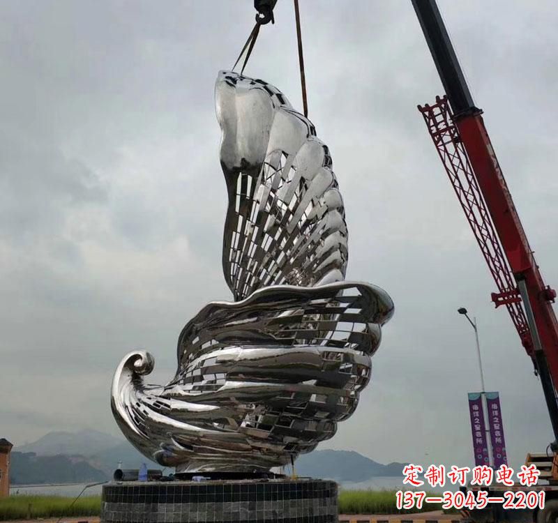 张掖不锈钢海螺雕塑象征着海洋的美丽