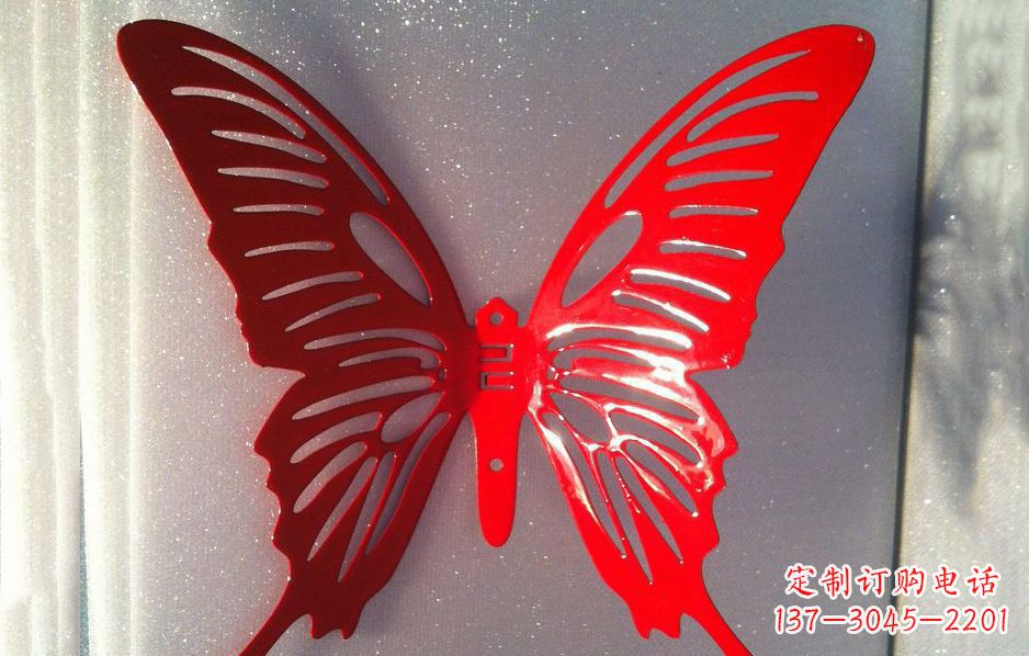 张掖不锈钢蝴蝶雕塑让蝴蝶飞跃展现灿烂美丽