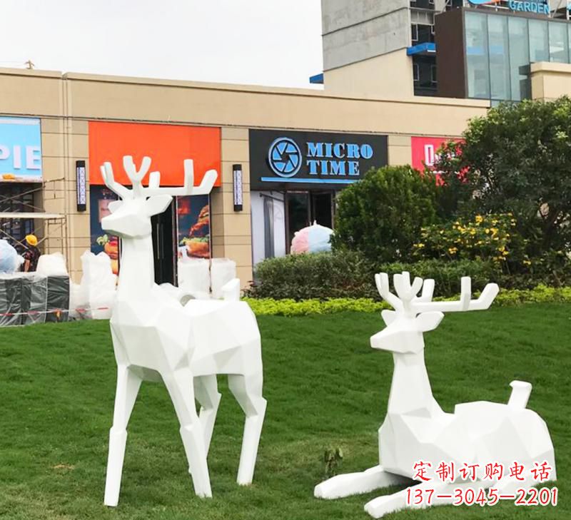 张掖不锈钢小鹿雕塑艺术之美