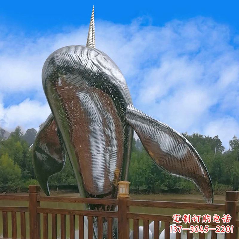 张掖大型海边公园水景动物雕塑——不锈钢鲸鱼