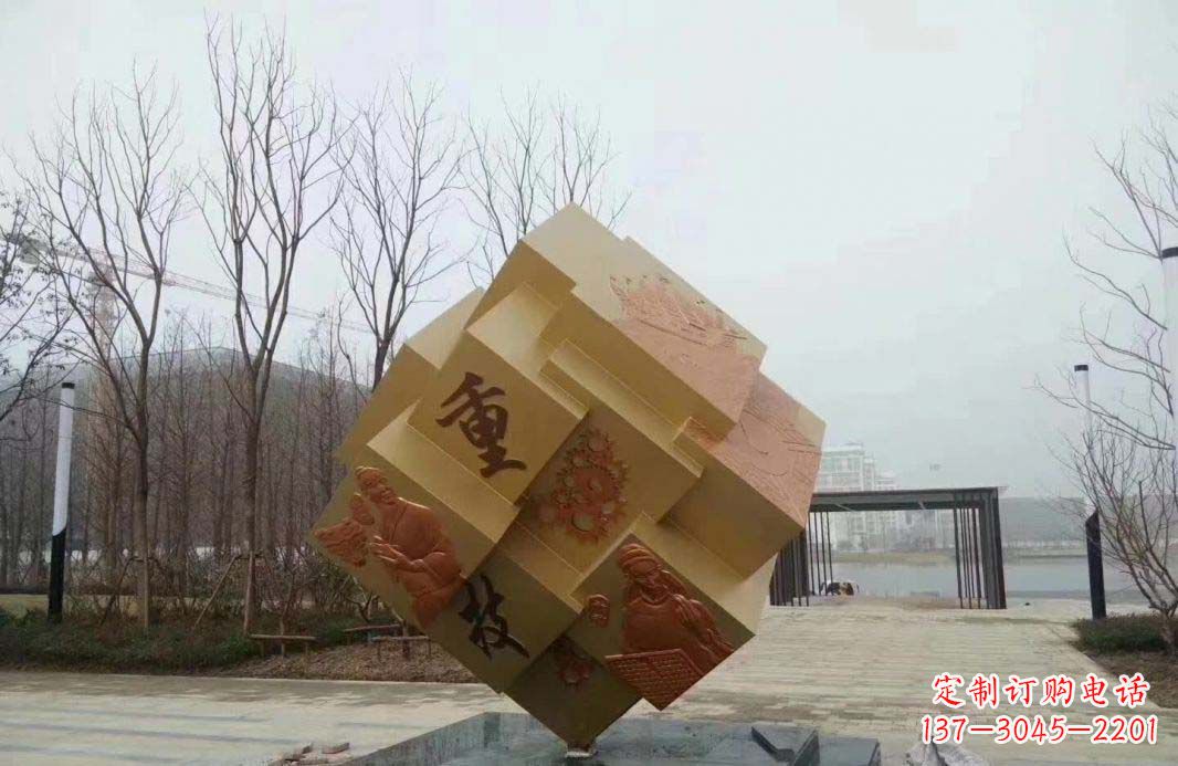 张掖不锈钢魔方雕塑给景观增添丰富多彩