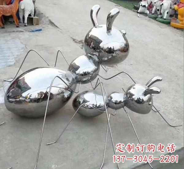 张掖不锈钢镜面蚂蚁雕塑