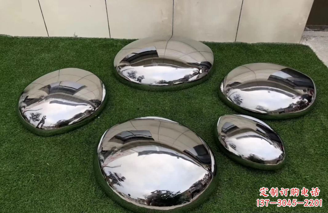 张掖精致灵动的不锈钢鹅卵石雕塑
