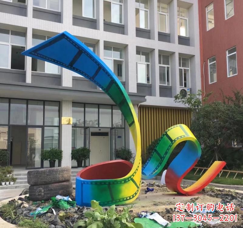 张掖不锈钢烤漆艺术胶卷雕塑——缔造艺术精品