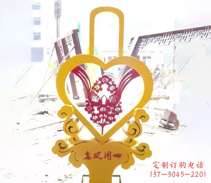 张掖不锈钢龙凤同心雕塑精美雕刻传递着浓浓爱意