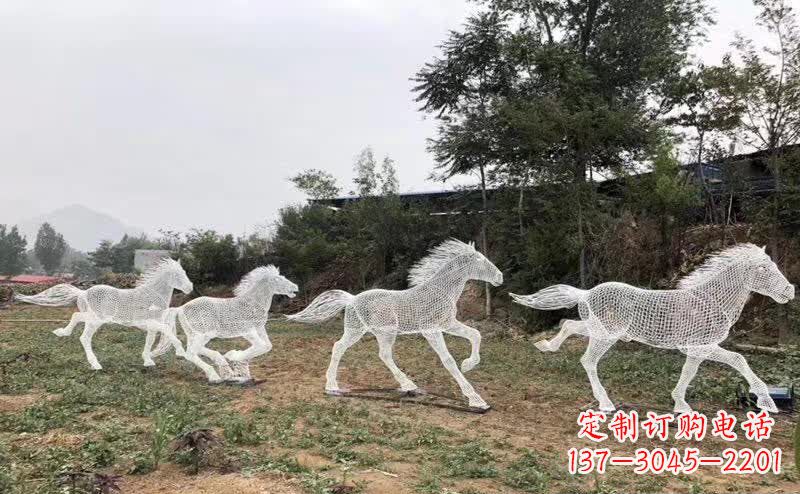 张掖不锈钢马雕塑勇往直前