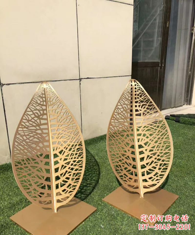 张掖不锈钢树叶雕塑,精致典雅