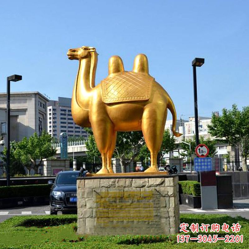张掖不锈钢骆驼雕塑点缀城市绿化