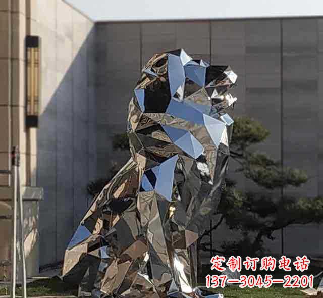 张掖不锈钢狮子雕塑象征力量与美丽