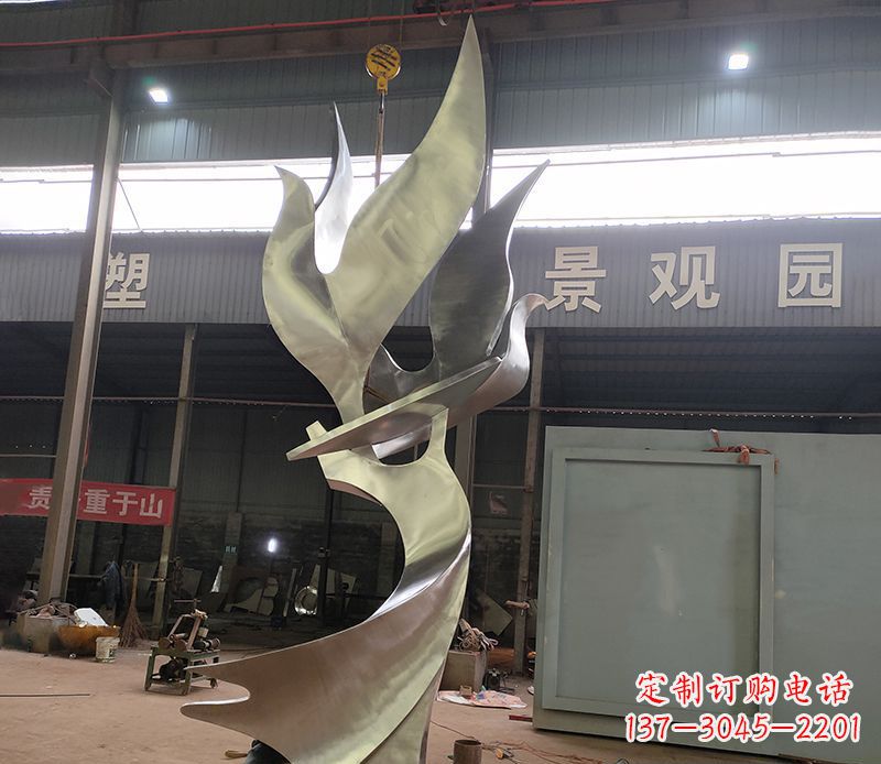 张掖不锈钢天鹅雕塑传承自然之美
