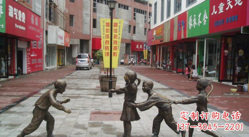 张掖老鹰猎食雕塑