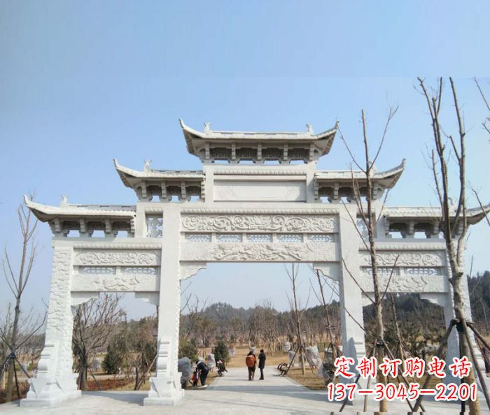 张掖“村口三门石雕牌楼”——悠久历史的见证