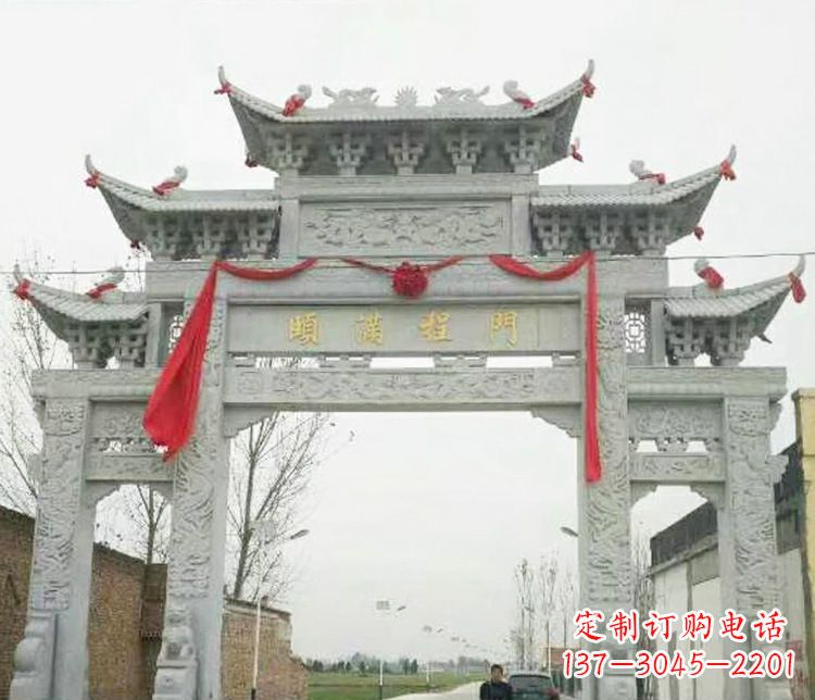 张掖牌坊雕塑纪念历史,传承文化