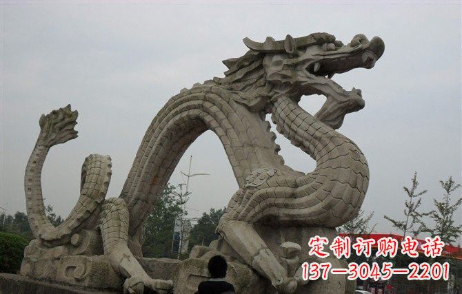 张掖大理石龙雕塑,象征着力量与尊贵