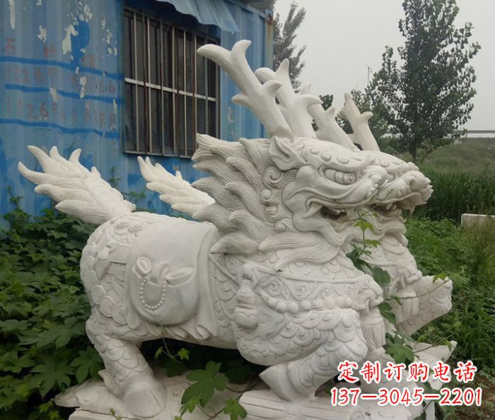张掖精美的大理石麒麟雕塑