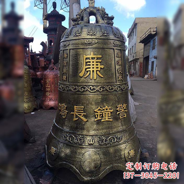 张掖特色大型铜钟雕塑