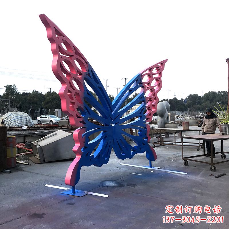 张掖大型蝴蝶不锈钢喷漆雕塑