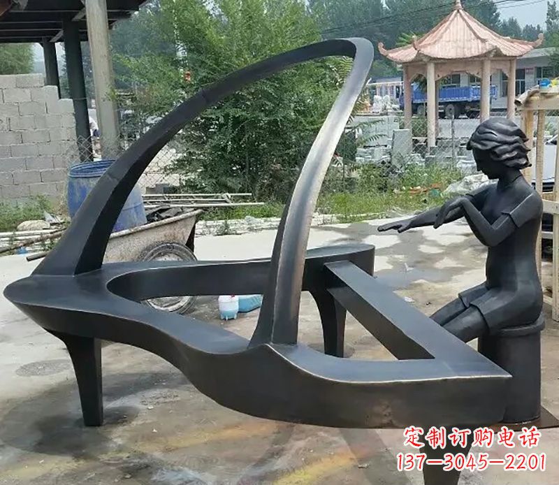 张掖钢琴抽象铜雕