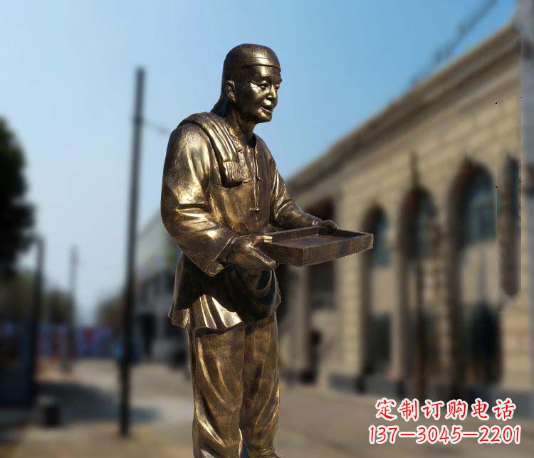 张掖古典神秘的店小二人物铜雕