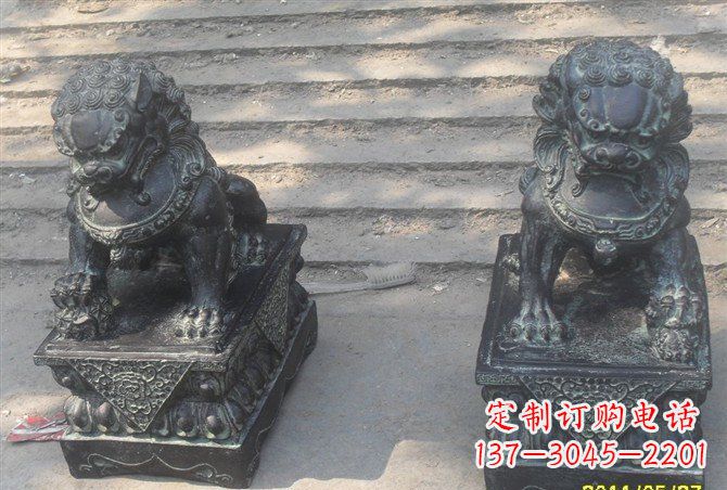 张掖仿古铸铜狮子雕塑