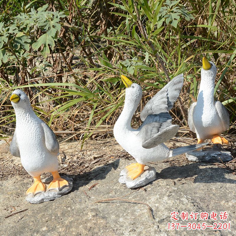 张掖象征和平的和平鸽雕塑