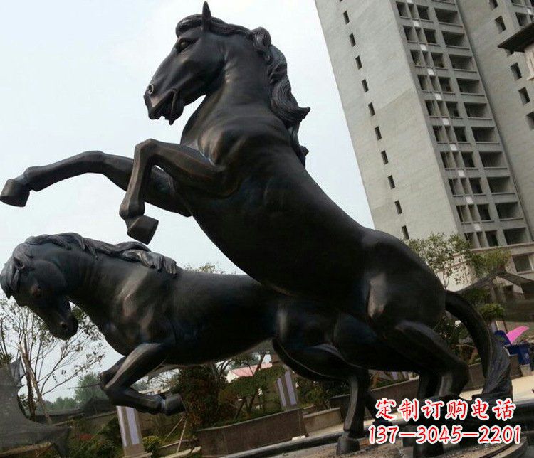 张掖公园奔马动物铜雕塑