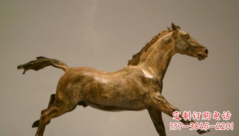 张掖铜雕动物奔跑马