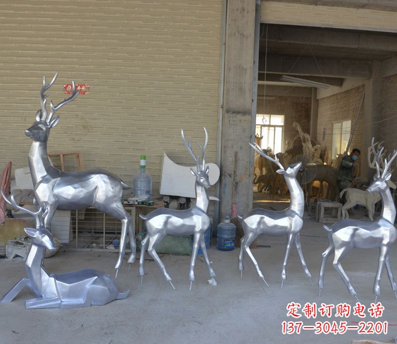 张掖不锈钢动物雕塑——鹿