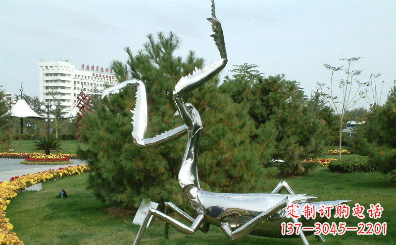 张掖不锈钢雕刻螳螂摆件