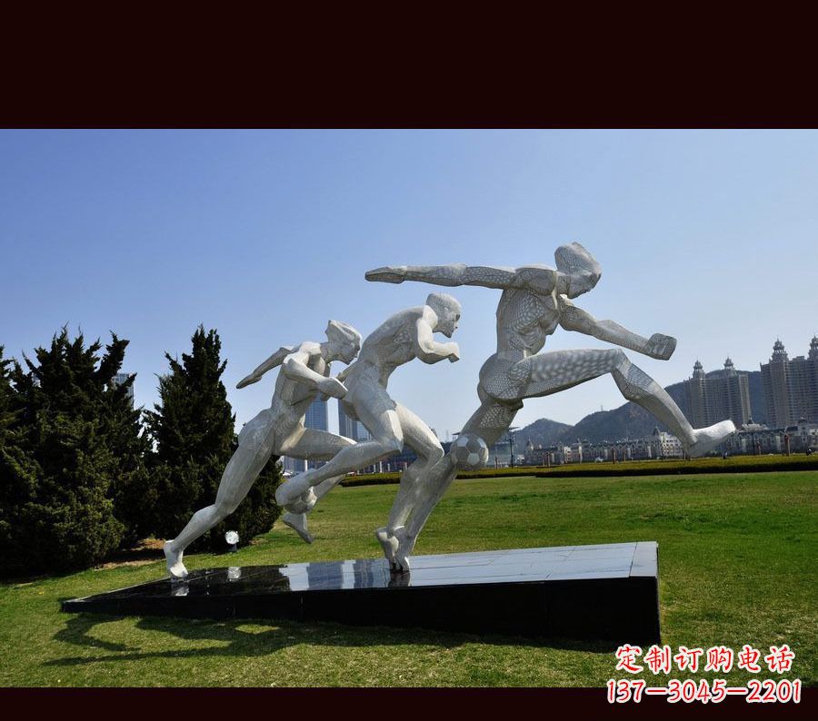 张掖中领雕塑-优雅的不锈钢足球雕塑