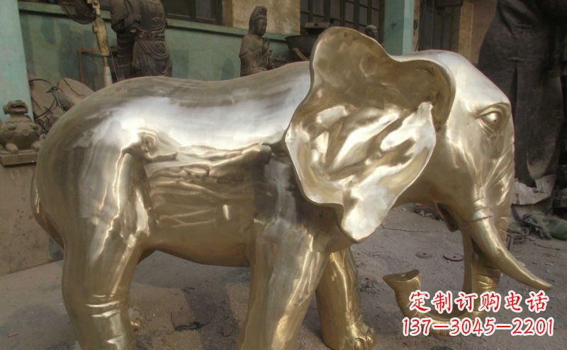 张掖中领雕塑精美的大象铜雕