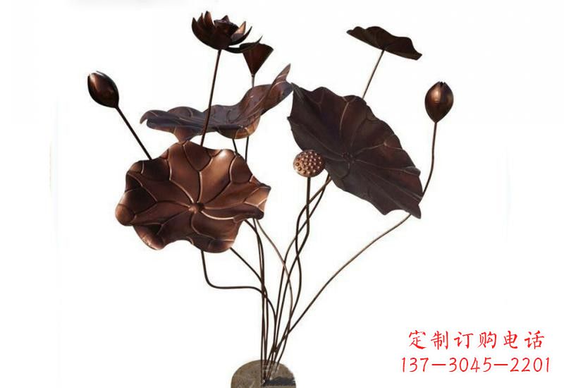 张掖传承经典,锻铜荷花雕塑