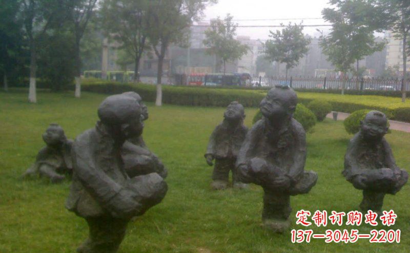 张掖中领雕塑为您打造精美的儿童斗鸡雕塑
