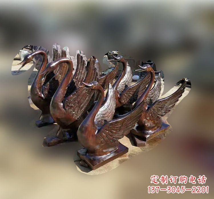 张掖公园铜雕天鹅