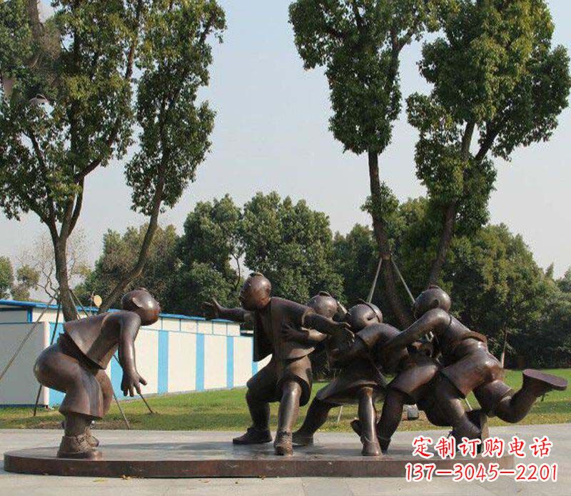 张掖老鹰铜雕塑